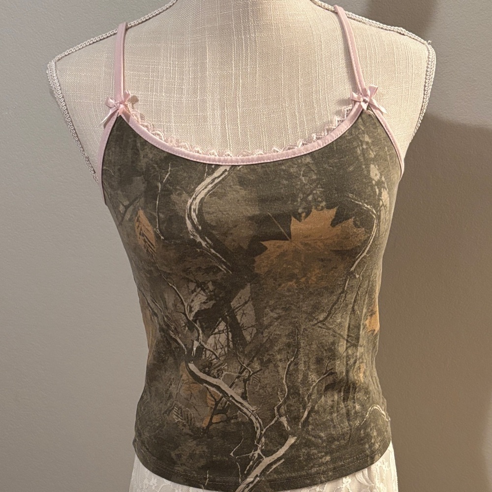 Camouflage Print Women's Tank Top with Pink Trim